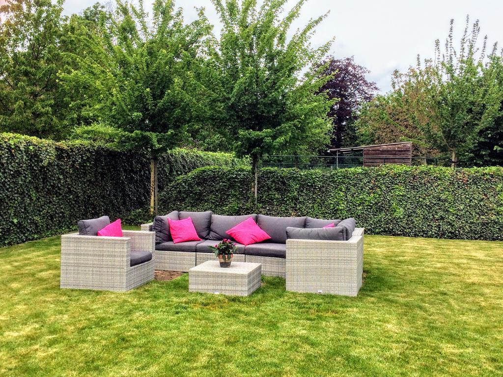 B&B Villa Curtricias Kortessem Exteriör bild